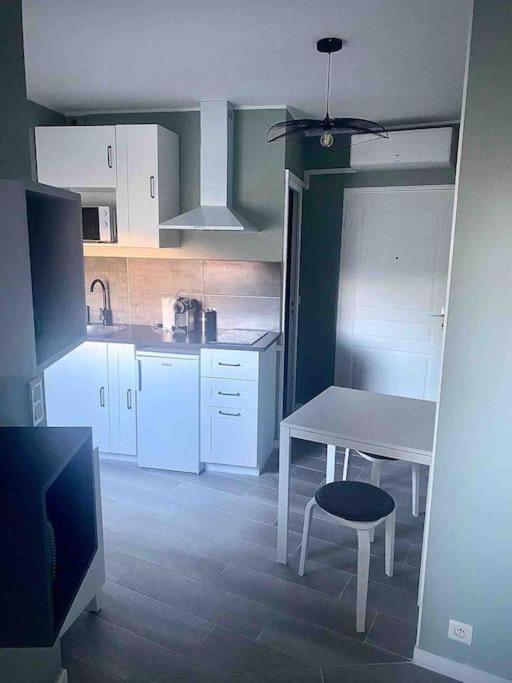 Studio Magali 2 Tarascon Luaran gambar